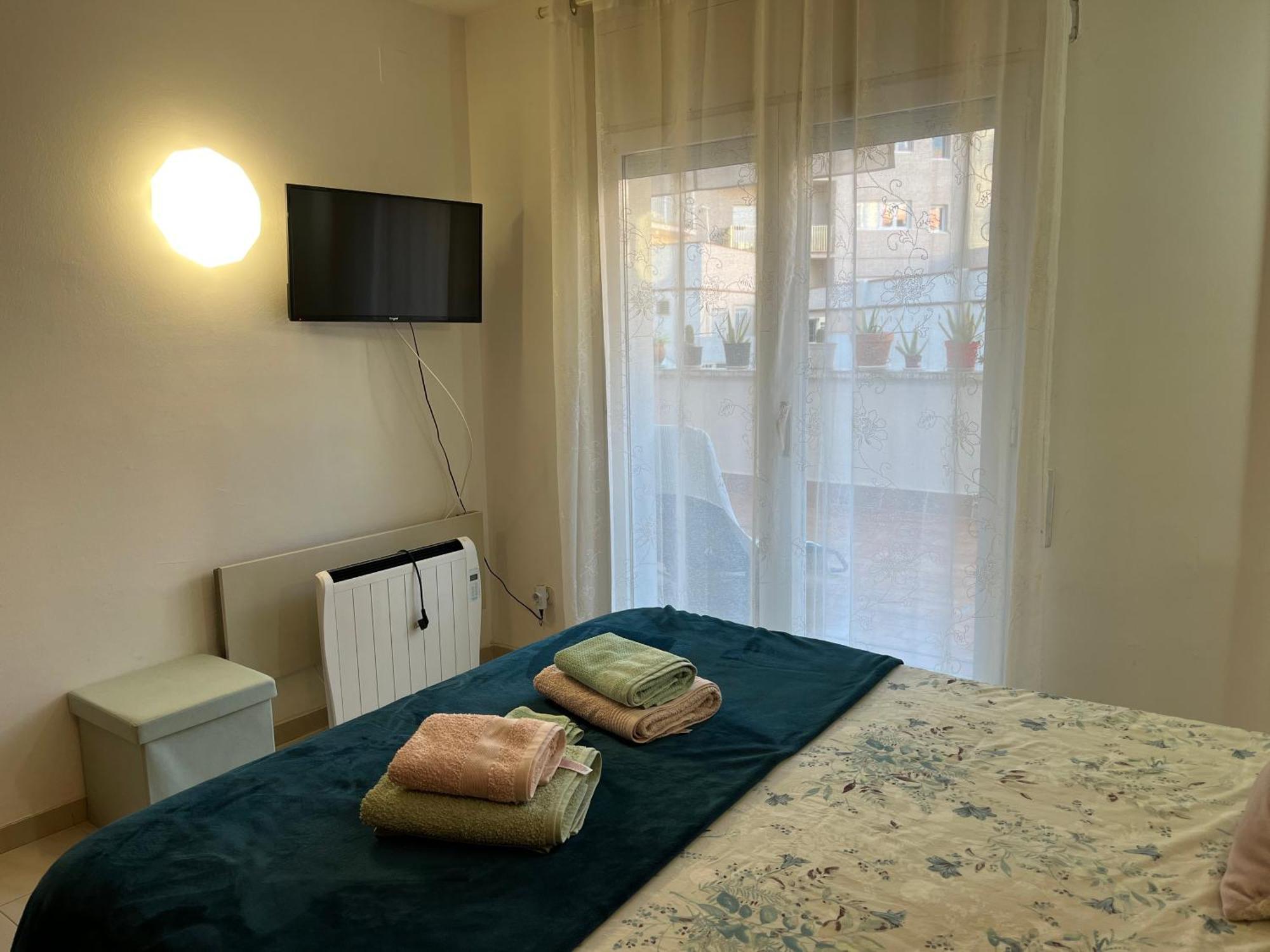 Còmode apartament al bell mig de Girona Exterior foto